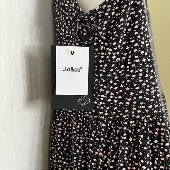 Black and White Spotted Jumpsuit - Picture 5 of 8